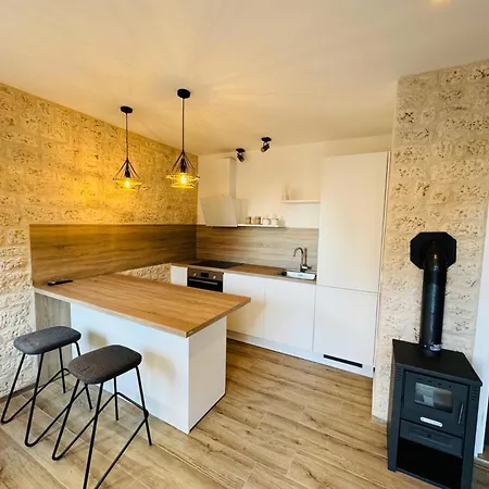 Stone House Moca Vakantiehuis Sukošan