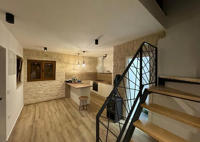 Stone House Moca *