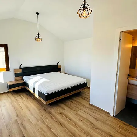 Holiday home Stone House Moca Sukosan